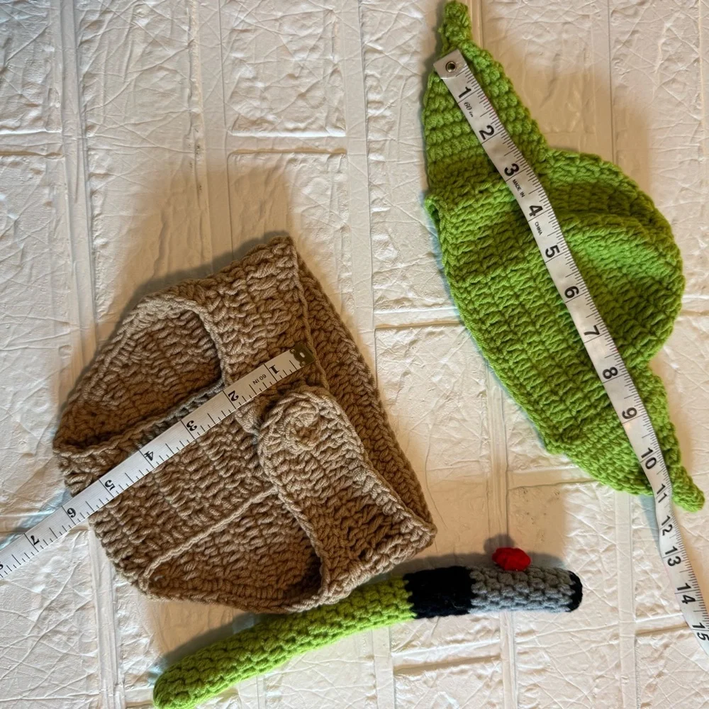 Newborn Green and Tan Crochet Baby Yoda Costume Set